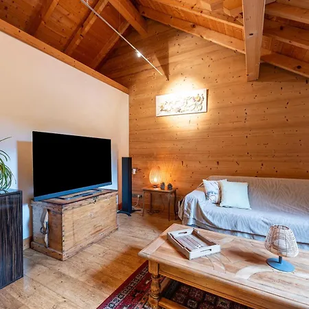 Locdecharme Apartment Les Clefs