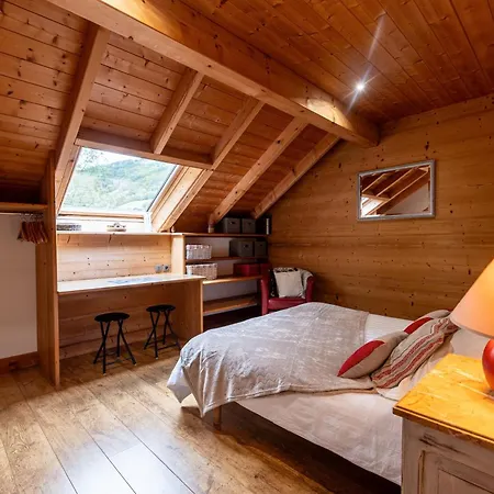 Locdecharme Apartment Les Clefs