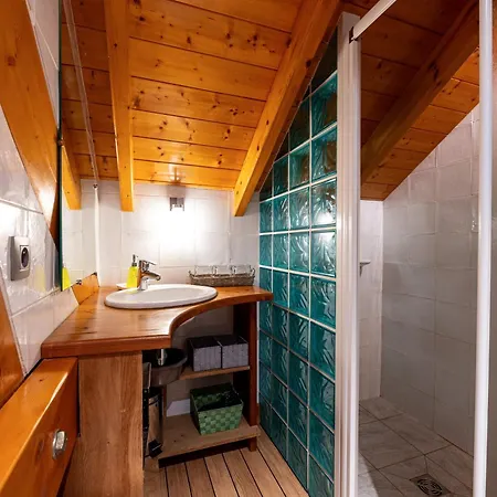 Apartment Locdecharme